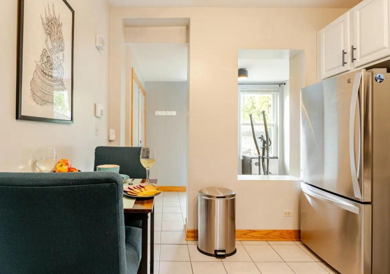2 Bed Apt W/ Office, Free Parking, Near Wrigley Chicago Exterior foto